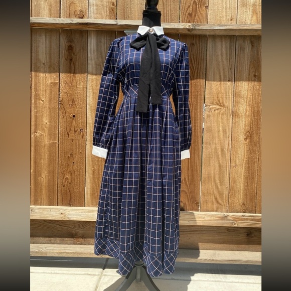 sister jane blue with white collar and bow tie dress small - Picture 1 of 4